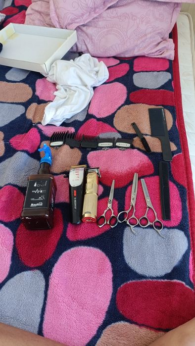 Diavel pop Barbers foarfecii pieptane