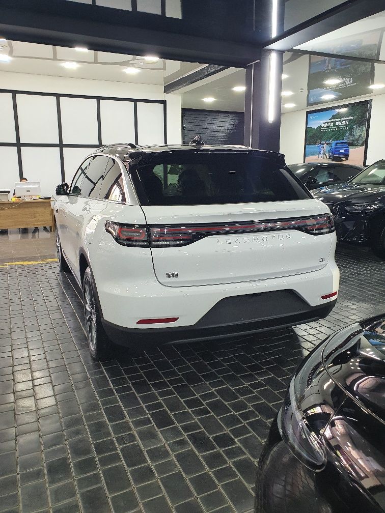 Leapmotor C11 300km hybrid 2025