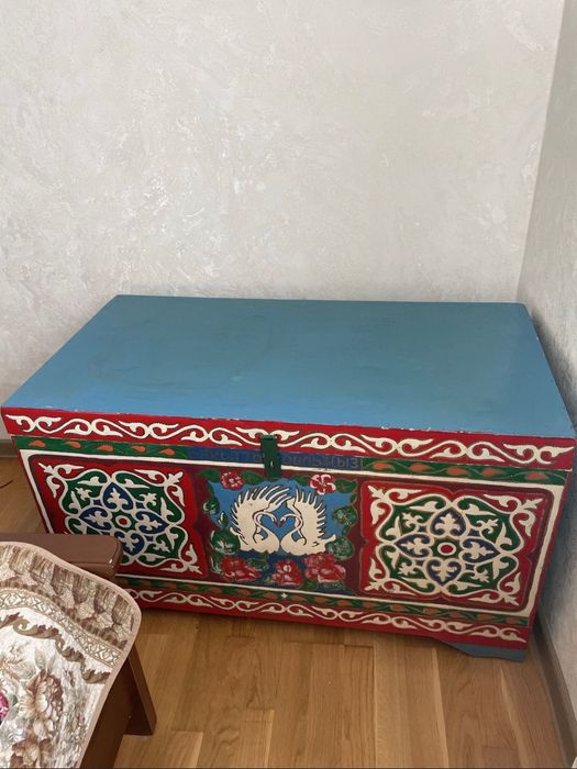 Продам сундук.