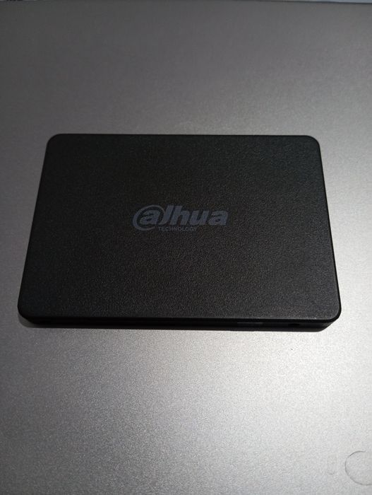 Твердотельный накопитель