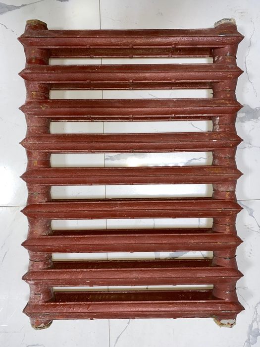 Батарея чугунная