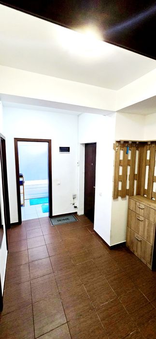 Vand Apartament 3 Camere + 2 Bai