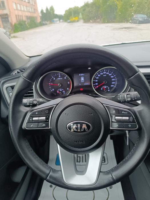 Kia Ceed 1.6 Crdi 2021 г