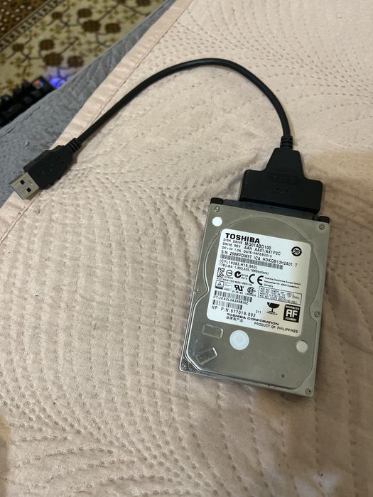 hdd portabil sata cu controller atasat