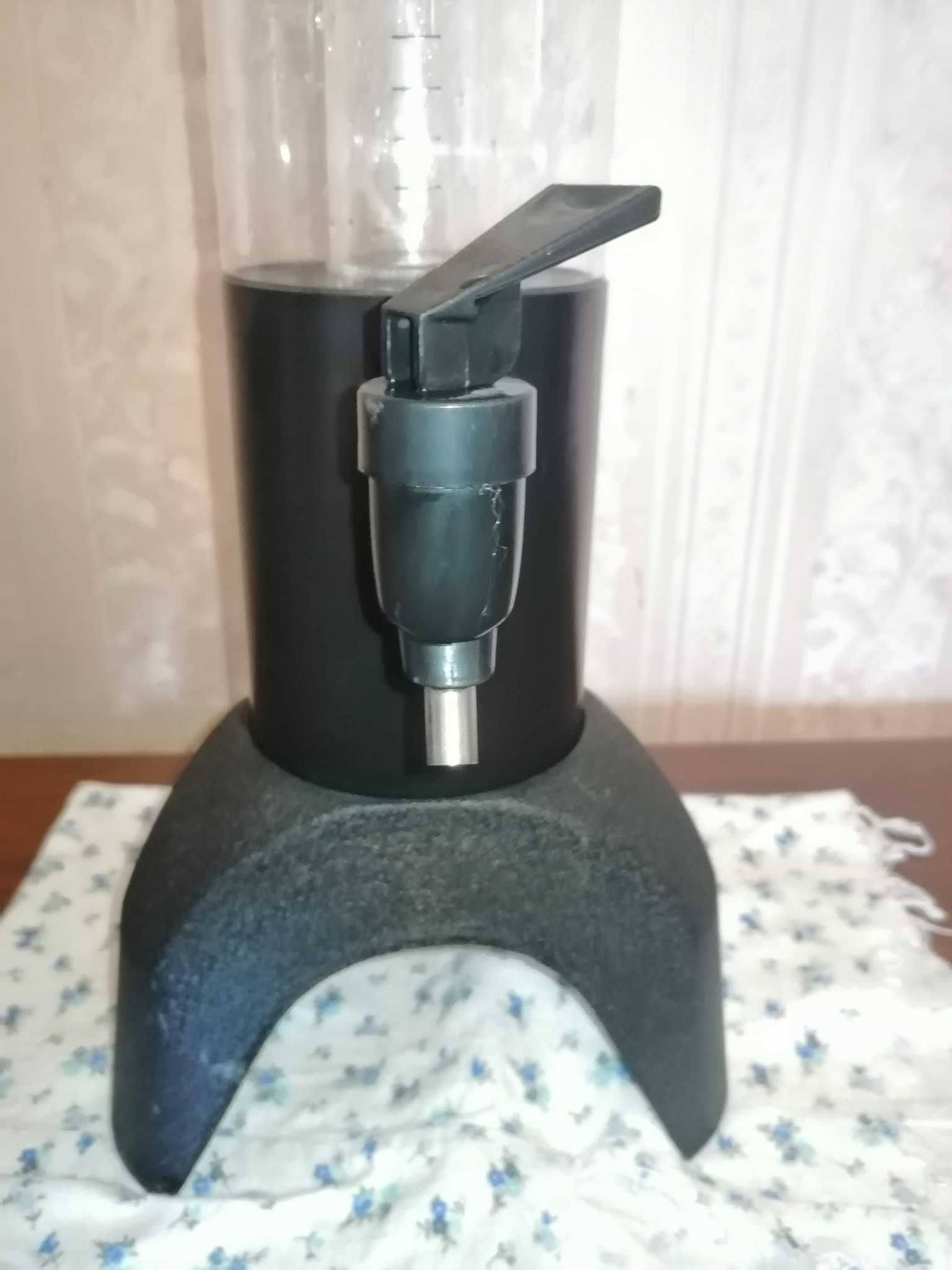 Колба для напитков (со льдом) + 0,5 кружка