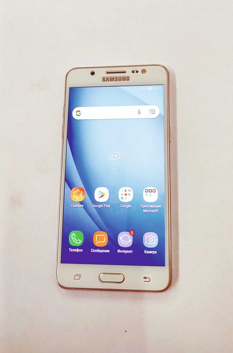 Самсунг J5 продам