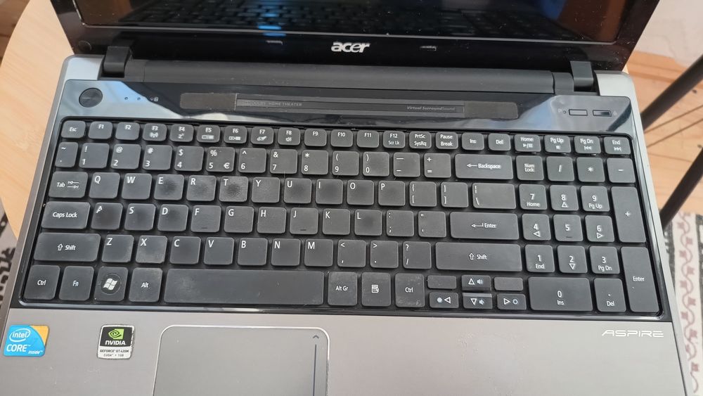 Laptop Acer Aspire Intel core i7