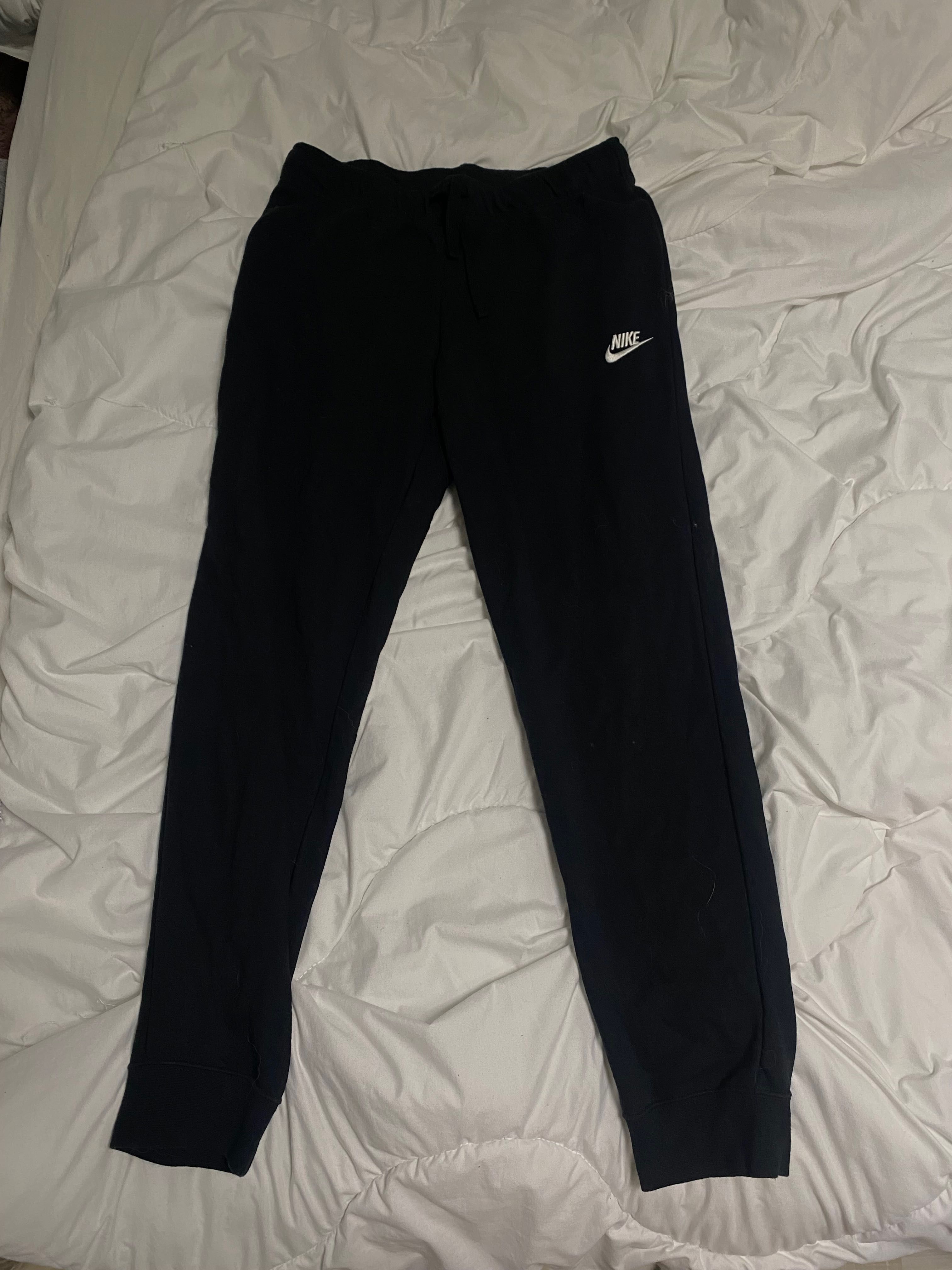 Nike анцуг бебешко розов и черен