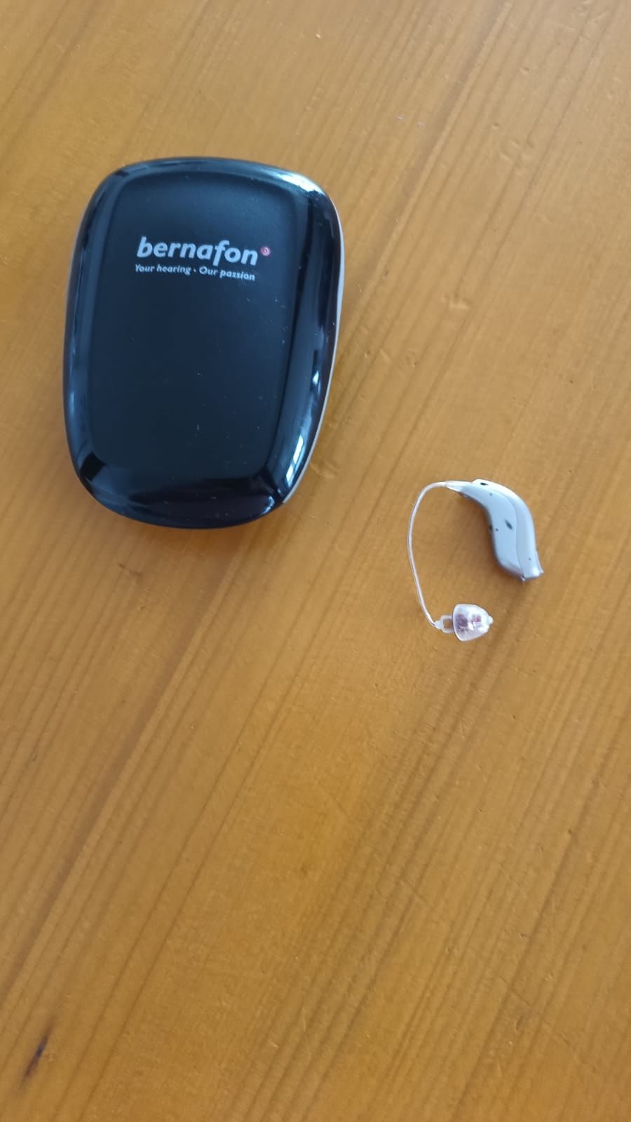 Aparat auditiv marca Bernafon