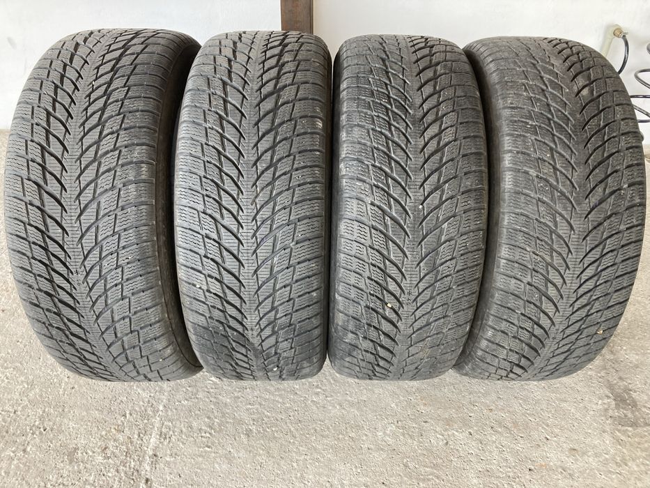 Зимни гуми 225-55-17