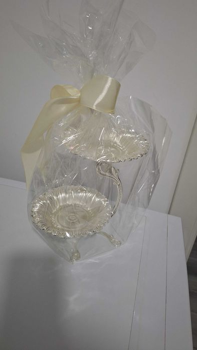 Platou etajat argintat