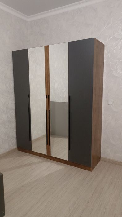 Мебель шкафы 220х180х50