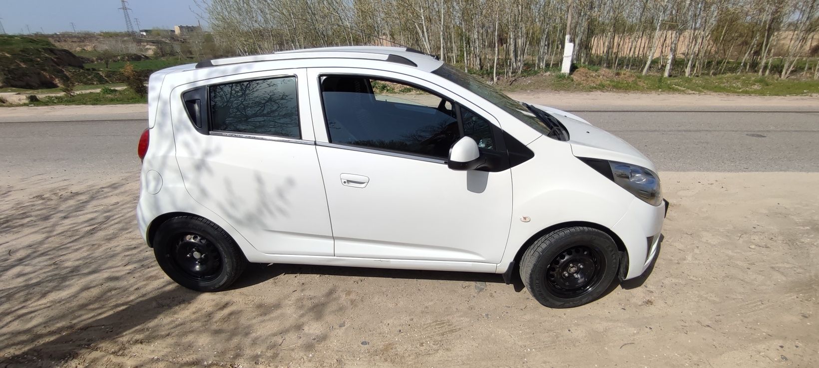 Продаётся Chevrolet Spark 2014