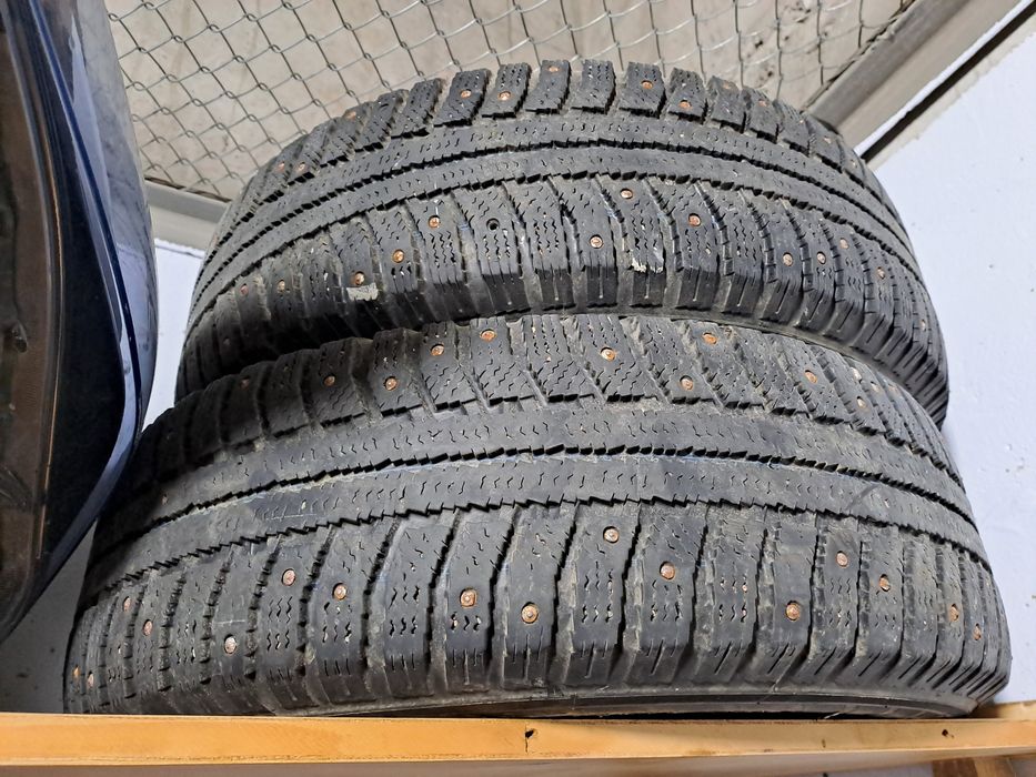 Шины зимние шипованные 185.65.Р14