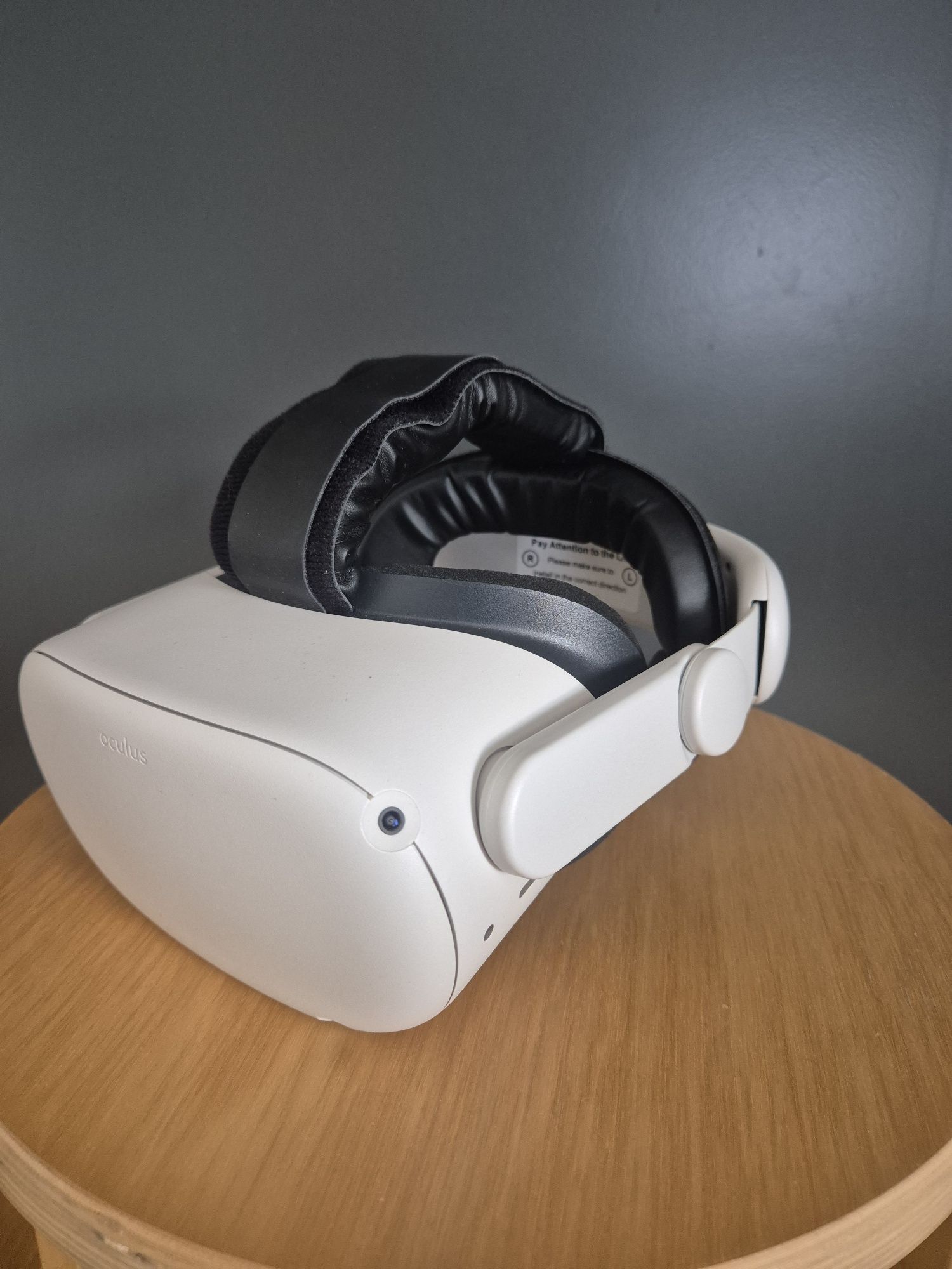 Oculus/Meta Quest 2 – 64GB + аксесоари | Отлично състояние