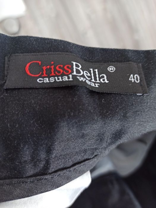 Fustă midi cu buzunare