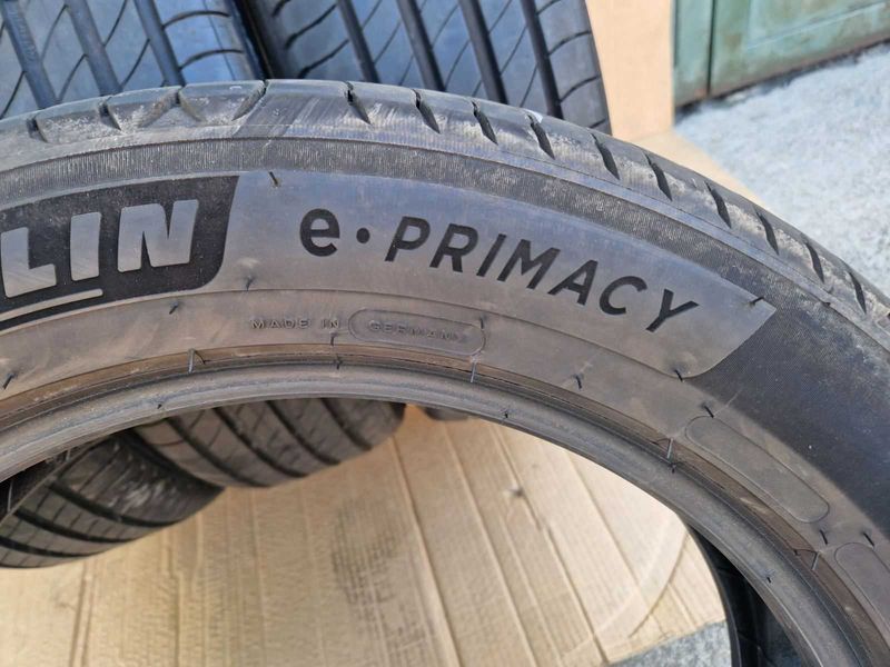4 Michelin R18 195/60
летни гуми
DOT2224