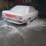 Audi 100 toʻrt poʻrshin