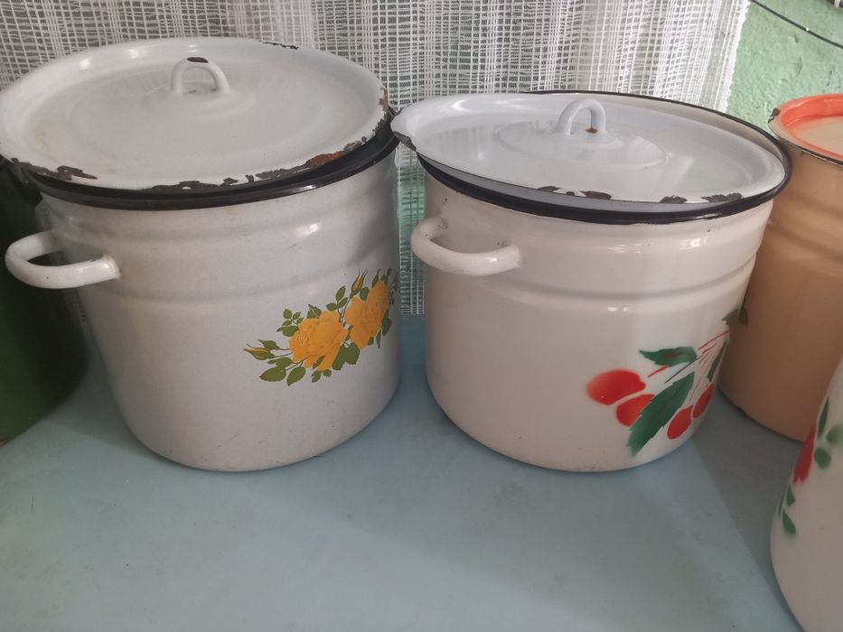 Продаются кострюли