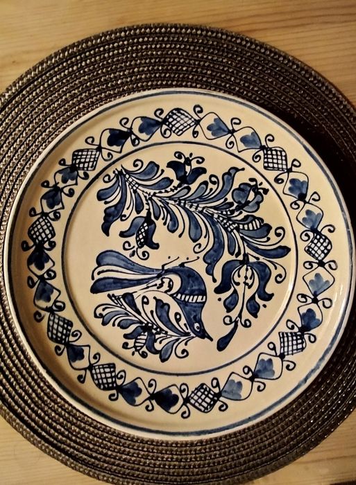 Farfurie tradițională pictata manual