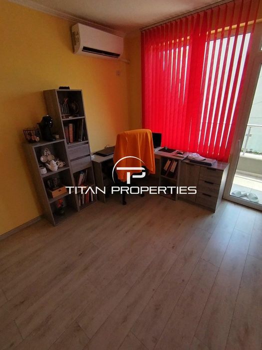 Тристаен апартамент в кв. Сарафово с АКТ 16