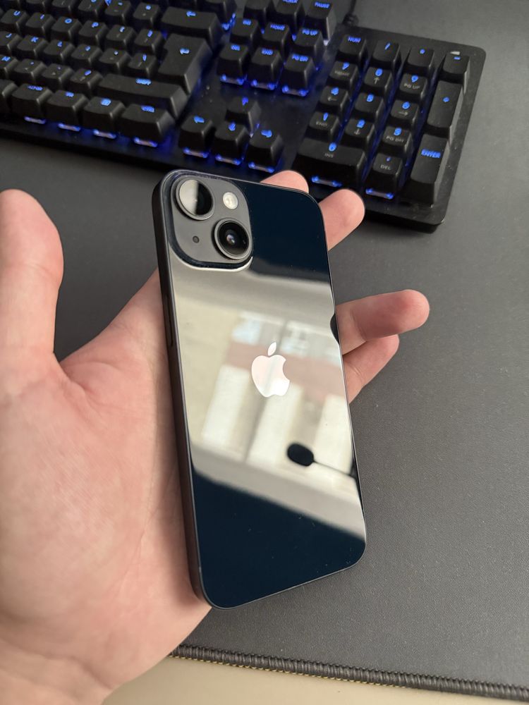 Iphone 14 impecabil