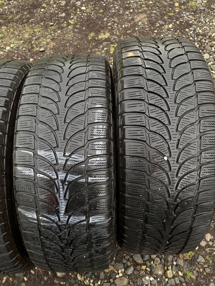 Set 4 anvelope 225 60 R18 Bridgestone de iarnă