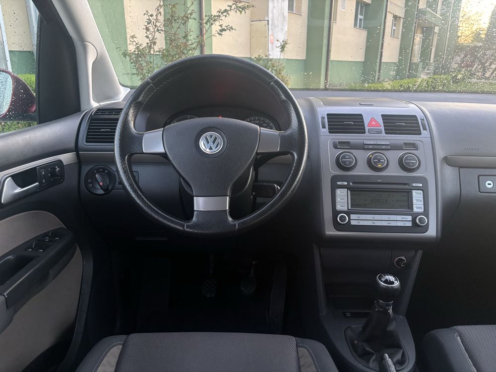 VW Touran Cross 2.0 170 Cp*Germania*Clima*Senzori*Jante 17*