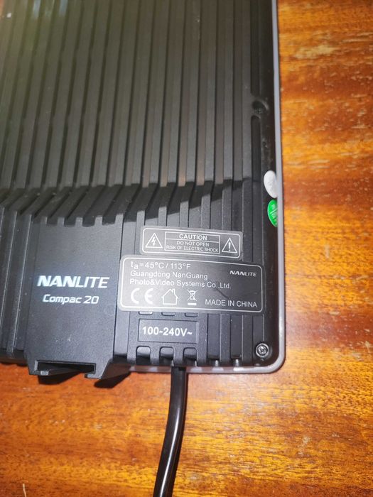 Осветление за Студио LED панел Nanlite Compac 20 Daylight + стойка НОВ