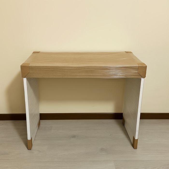 Kompyuter Pismenniy stol Simple 1