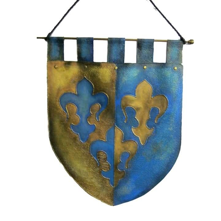 steaguri medievale pictate