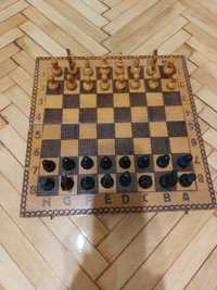 Шах матна дъска от 70те години перфектна
