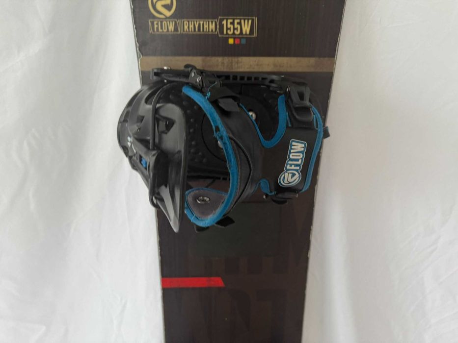 Placa snowboard Flow Rhythm 155cm Wide cu legaturi Flow