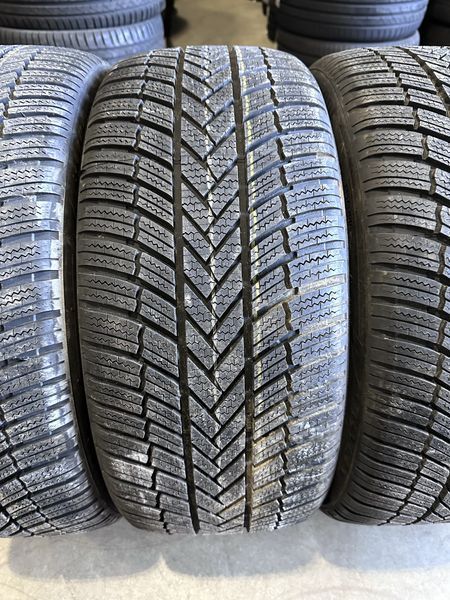 235/40/19 BRIDGESTONE 4бр