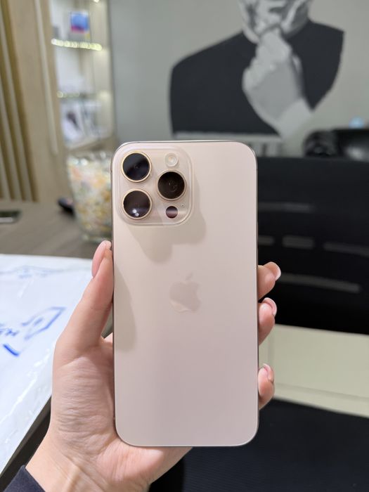 Iphone 16 pro max 256gb физ симкой 98% аккум