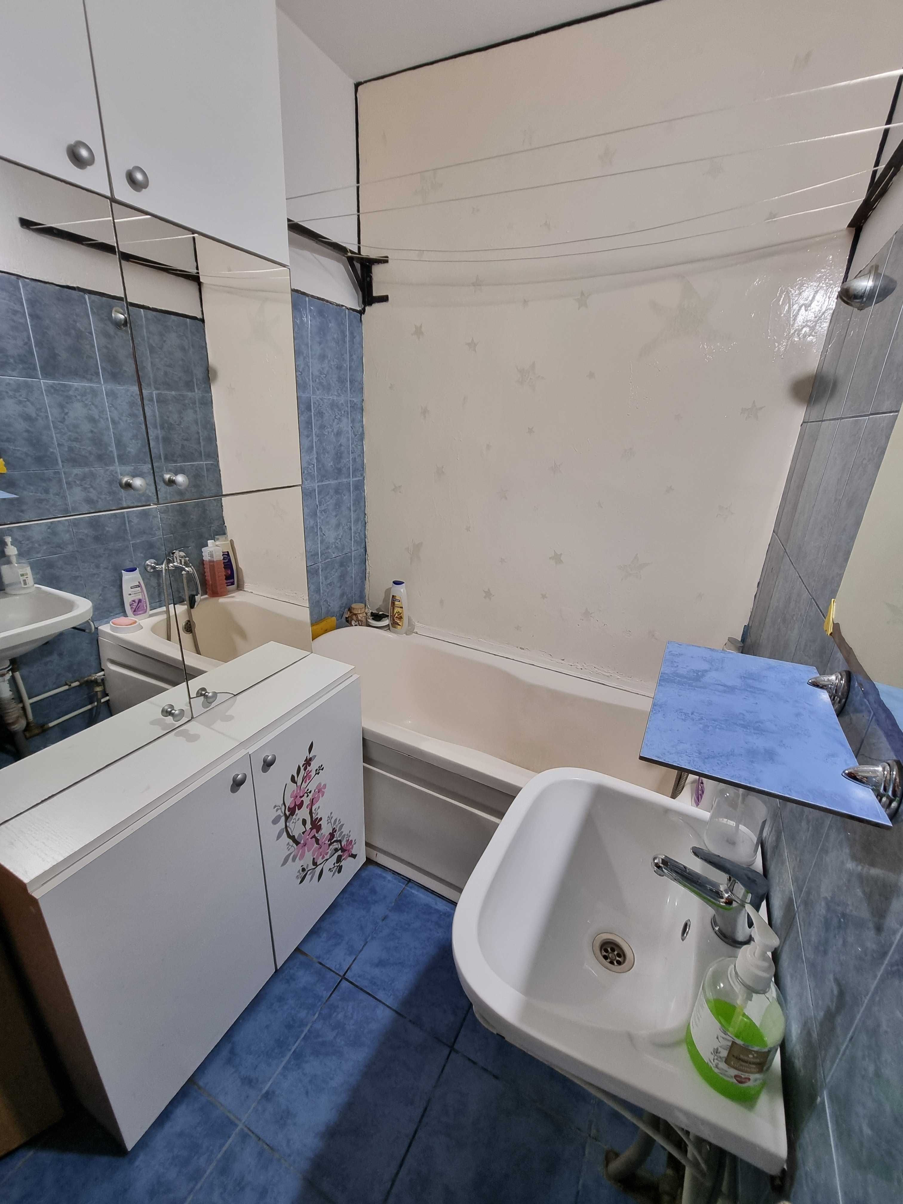 Vand Apartament cu 2 Camere Tip Studio