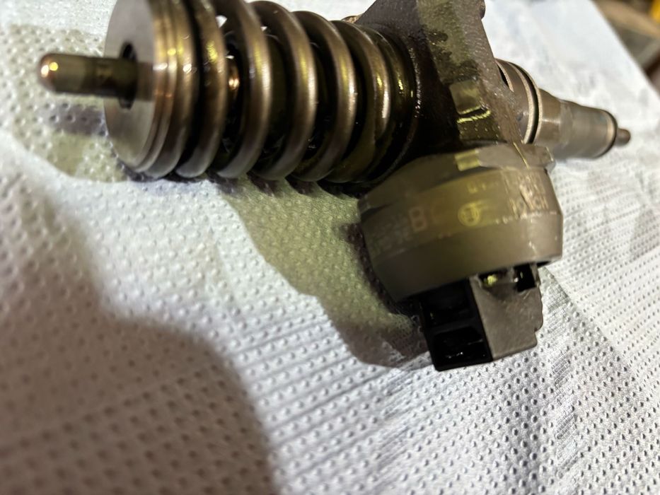 Injectoare VW 1.9 tdi pompe diuze,Passat b5.5,Audi A4,AVB,AVF,AWX