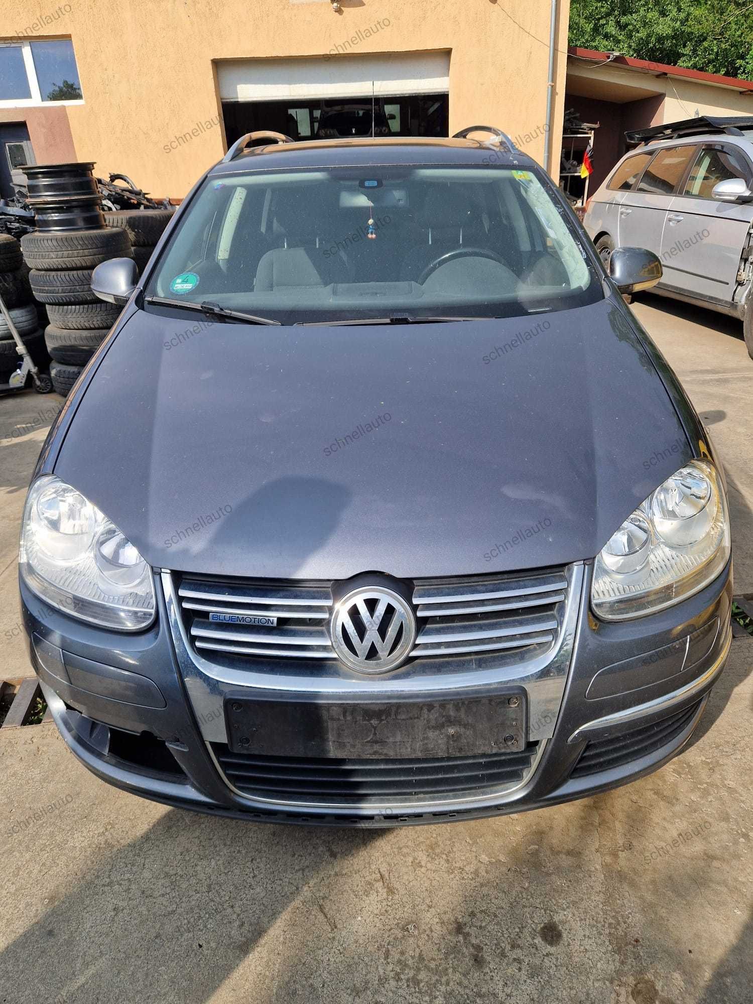 Dezmembrez VW Golf 5 combi 1.9 tdi disponibil orice piesa