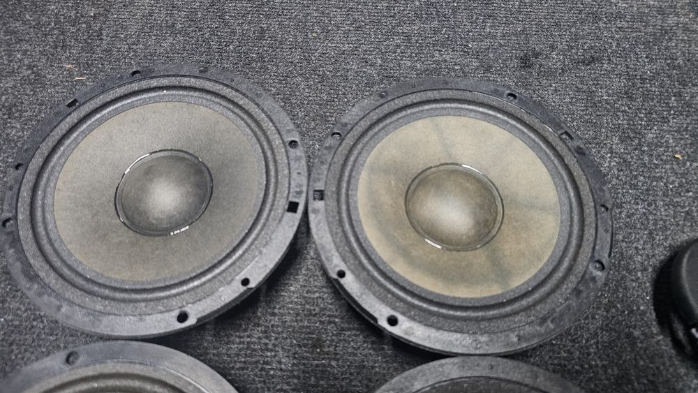 Set difuzoare + tweetere originale Volkswagen Golf 3 / Vento / Passat