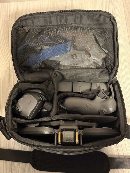 DJI Avata 2 Fly More Combo + DJI FPV Remote Controller 3