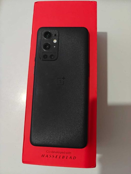 One plus 9 pro 12/256