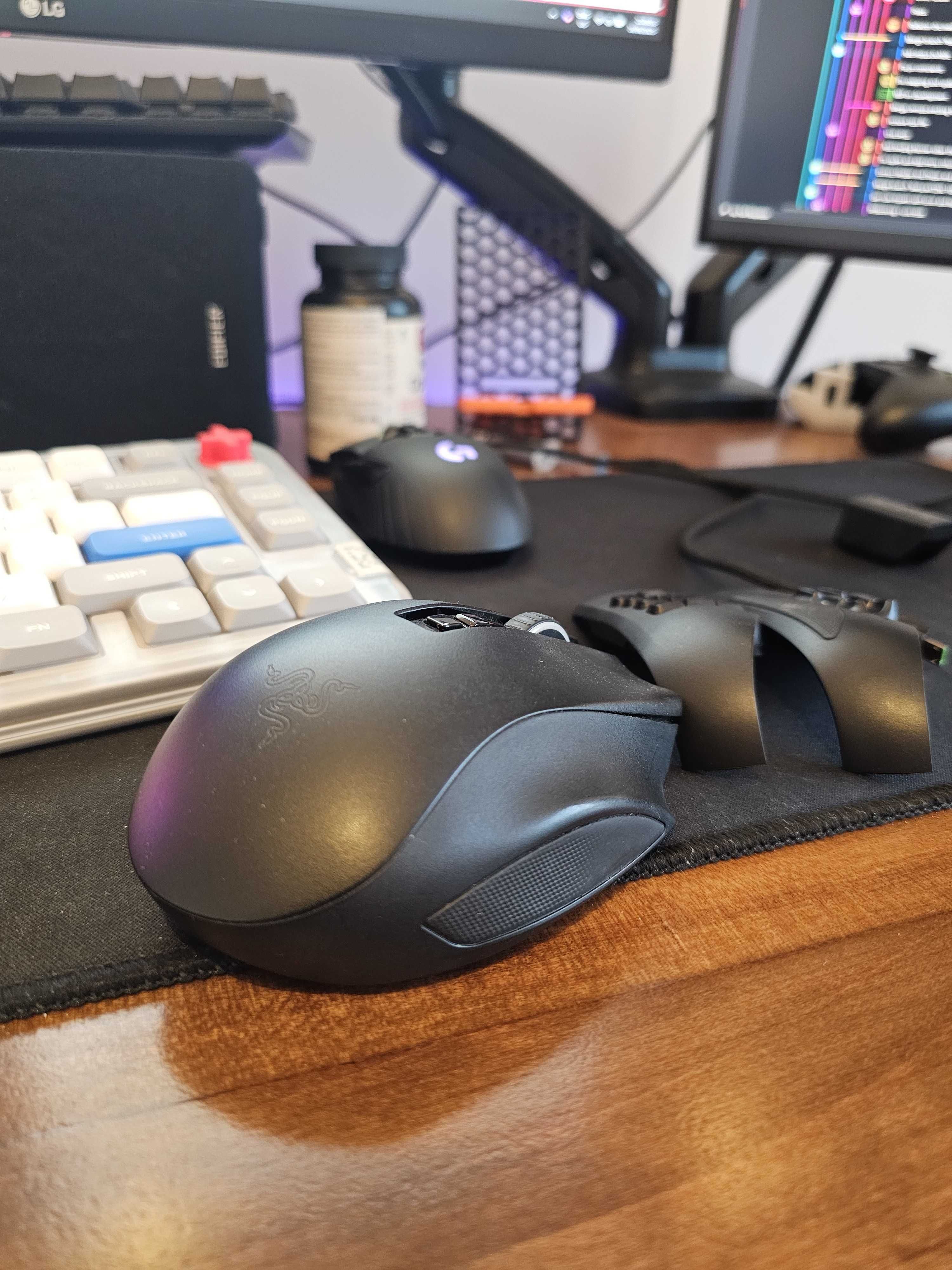 Mouse Gaming RAZER Naga Pro cu dongle defect