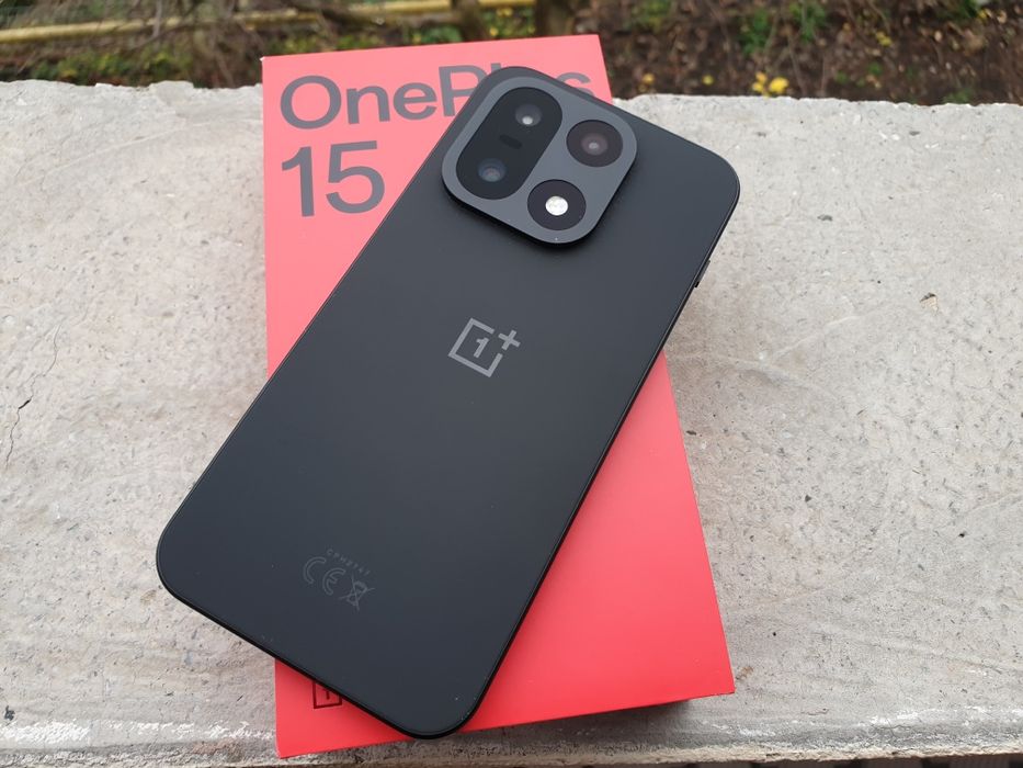 OnePlus 15 /512Gb /16gb ram/ ca nou