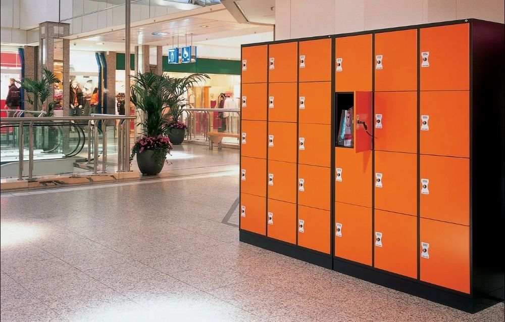 Металлический шкаф для сумок, сумочница