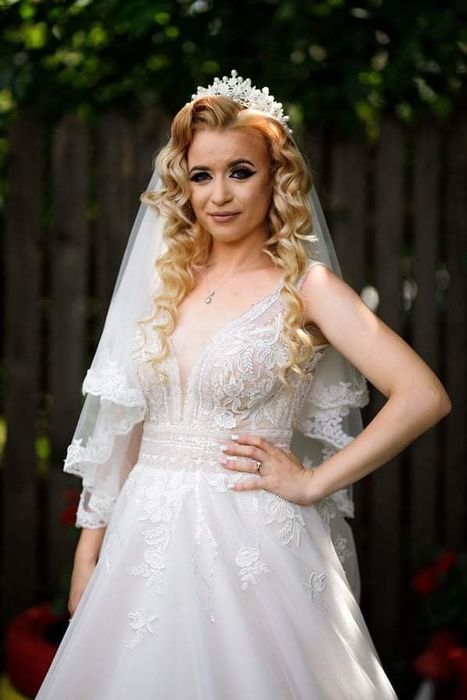 Vand rochie  de mireasa