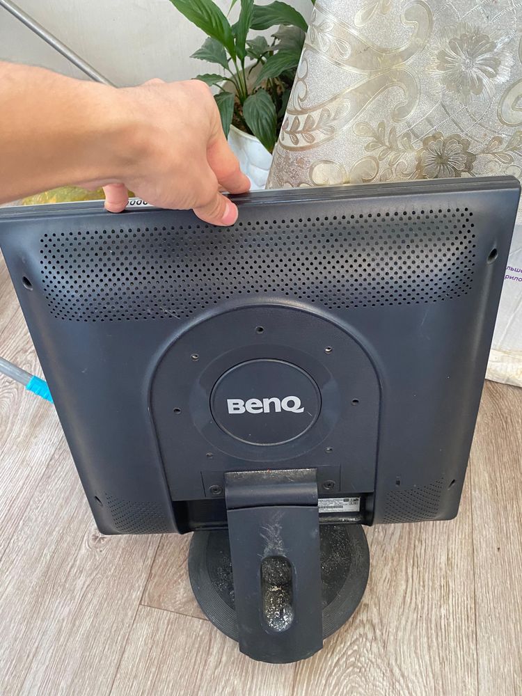 Монитор Benq, в хорошем состояний