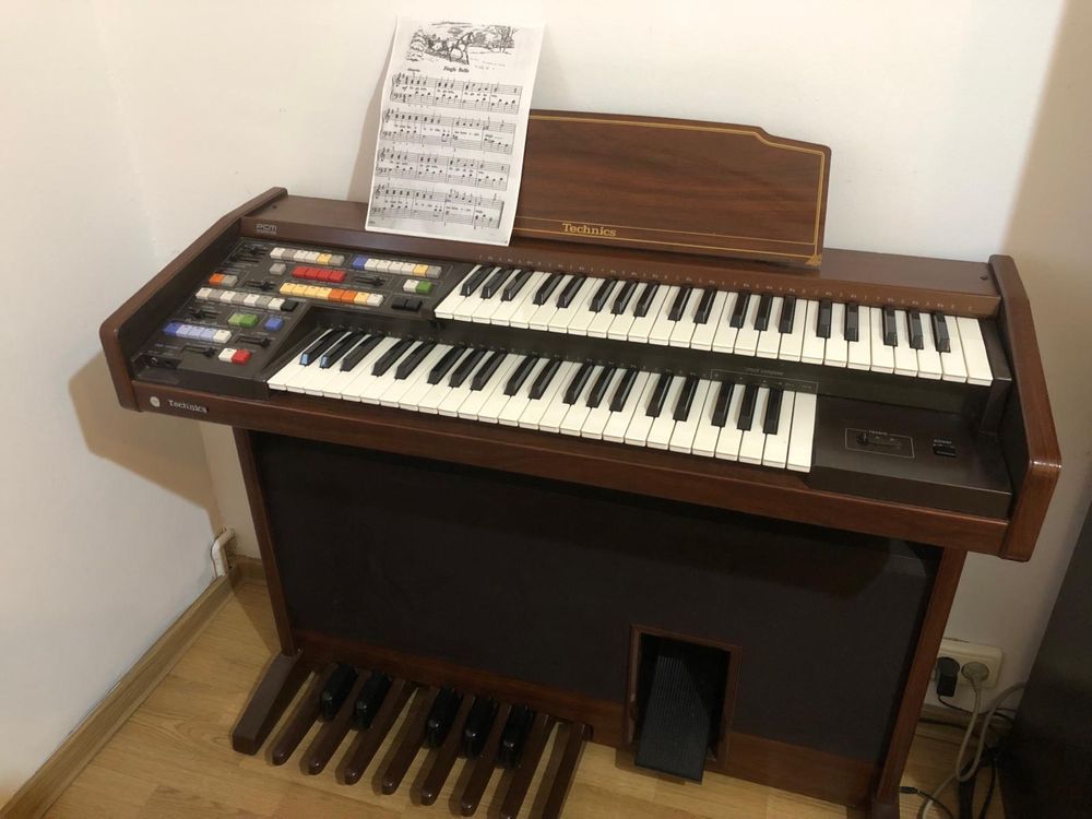 Orga technics PCM sound E18L, pian pianina