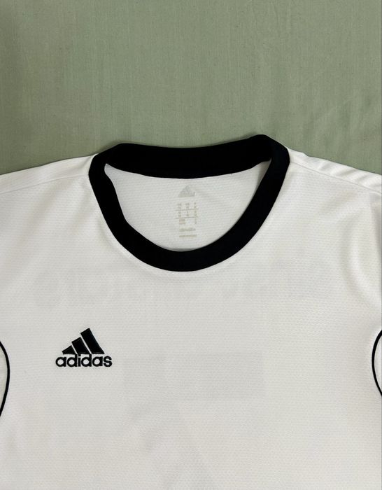 Оригинална спортна тениска adidas Climalite - Размер M