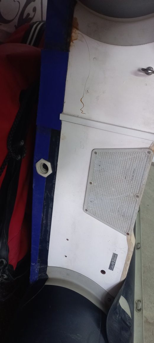 Лодка honda 4 метра