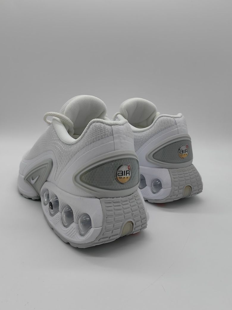 Nike Air Max DN Оригинални Маратонки